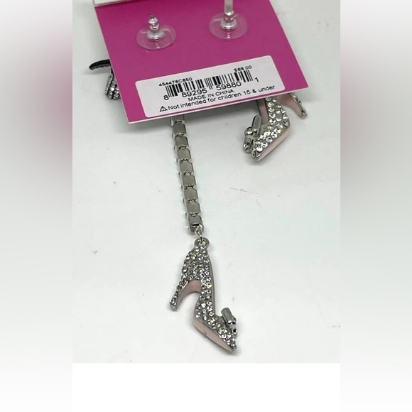 BETSEY JOHNSON Rhinestone High Heel Shoes & Bows Mismatched Dangle Earrings NWT - Picture 6 of 11